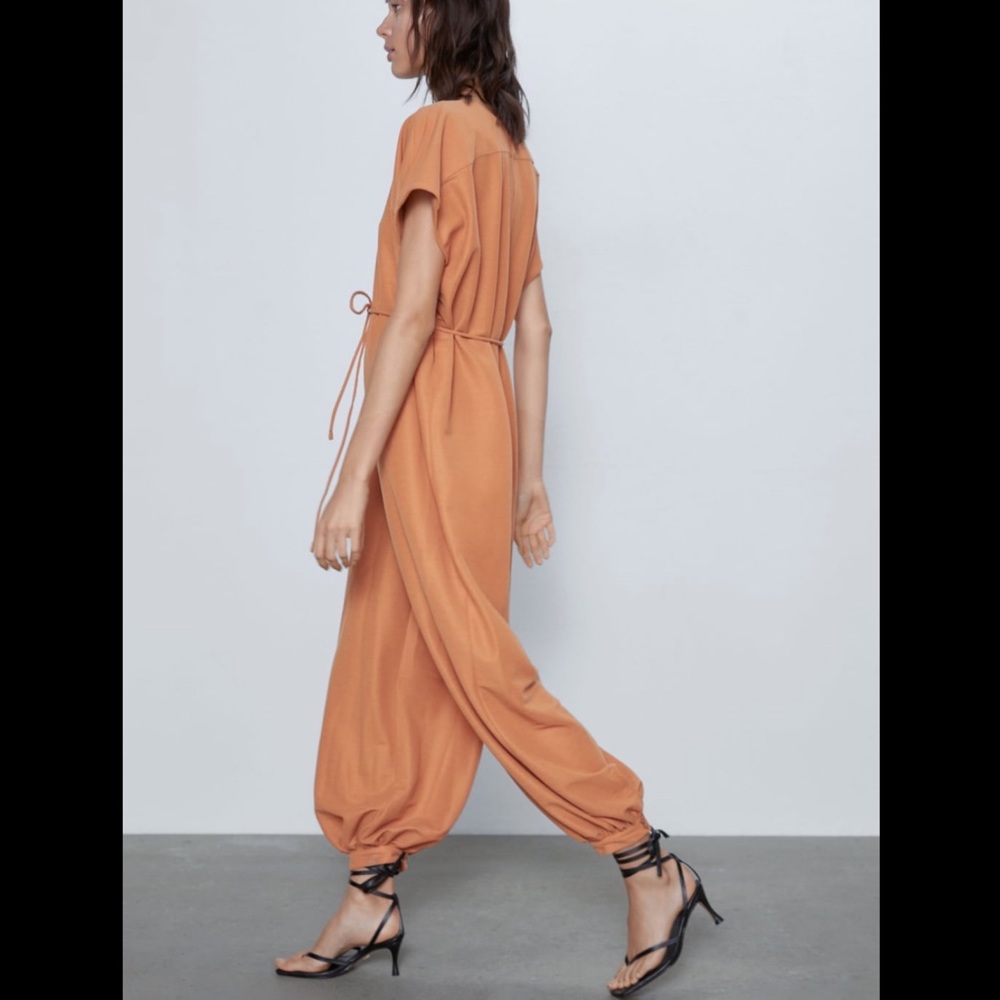 ZARA BNWT Long Full Cut Jumpsuit with Matching Belt - Picture 4 of 9